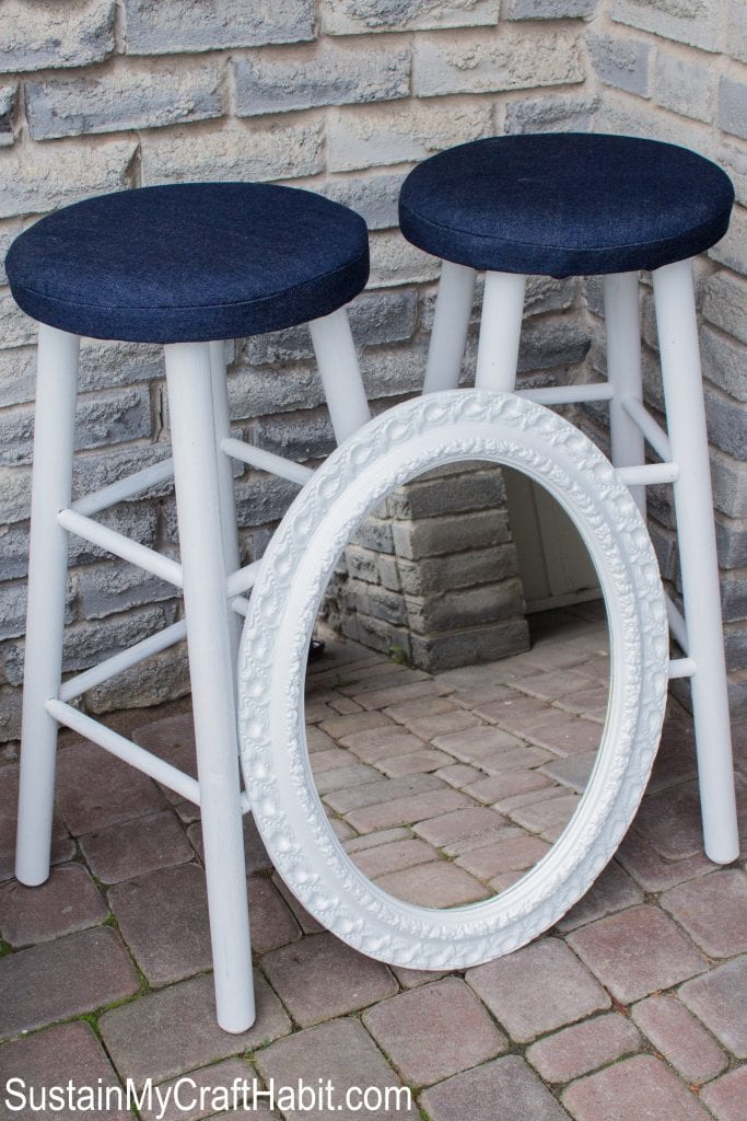 Yard Sale Finds Before and After: Upcycled Mirror and Bar Stools