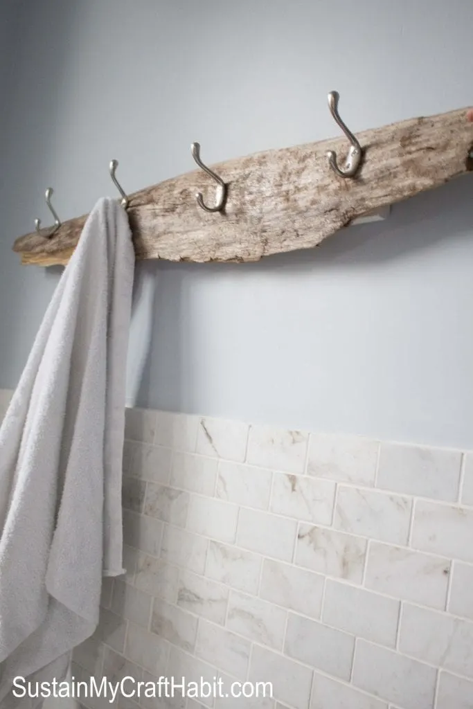 DIY Rustic Towel Bar From An Antique Harness – A Pretty Happy Home