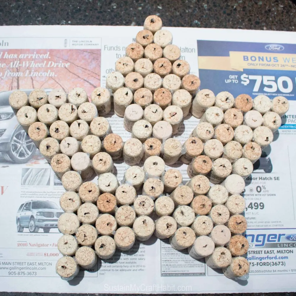 Wine corks grouped together to form the large star