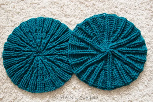 Two sides of the round free crochet pillow cover pattern