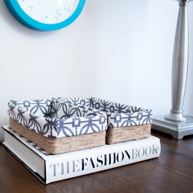 Upcycling a tissue box into a DIY decorative storage box. Scrap fabric, some twine or your favorite yarn and a few craft supplies are all you need for this cheap organization ideas for the home. Click through for the step-by-step tutorial to organize counter top clutter.