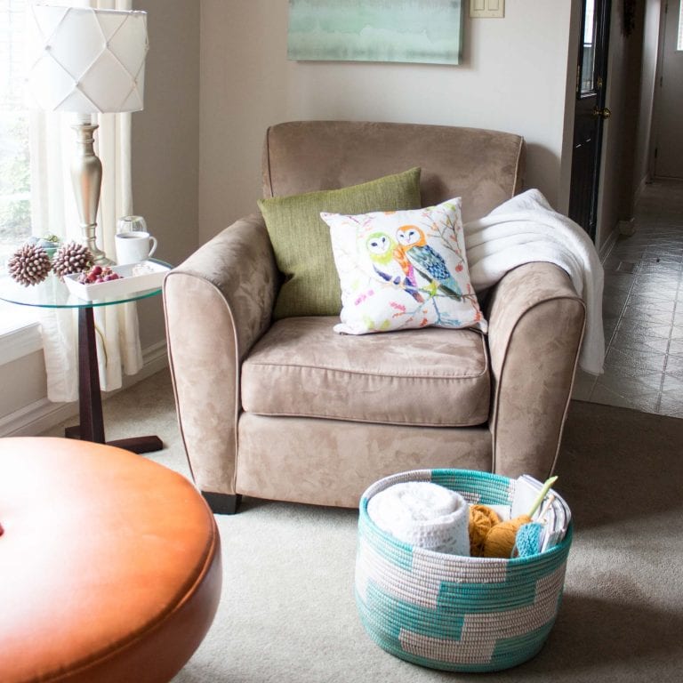 Cozy Living Room Decor Ideas (Plus Self-Care Tips for Busy Moms!)