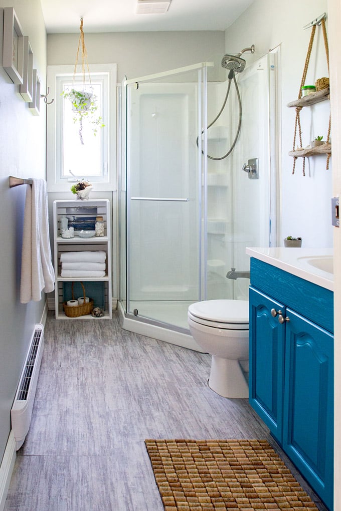 5 Stunning Budget-Friendly Bathroom Decorating Ideas - Useful DIY Projects