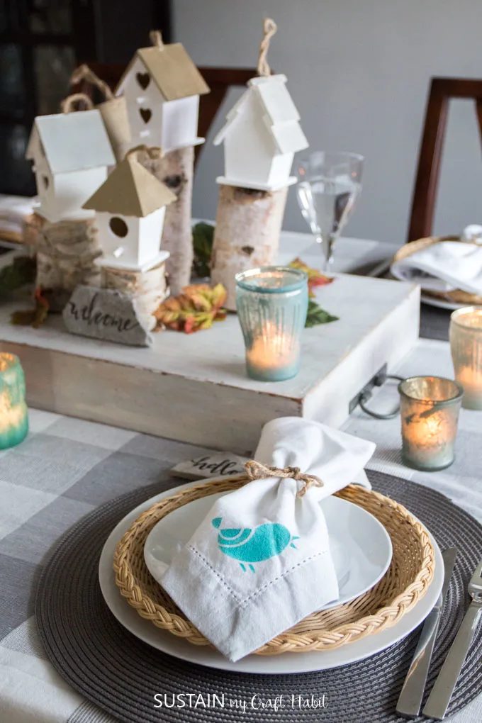Chic rustic fall home tour and Thanksgiving tablescapes