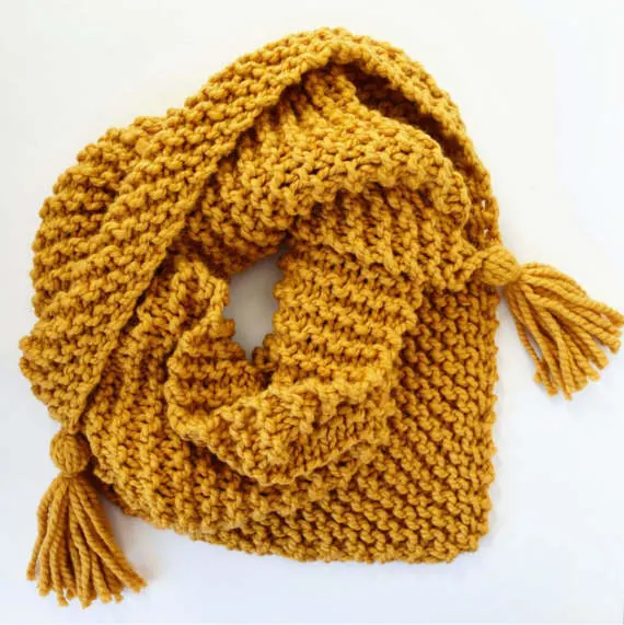 Triangle tassel scarf knitting pattern