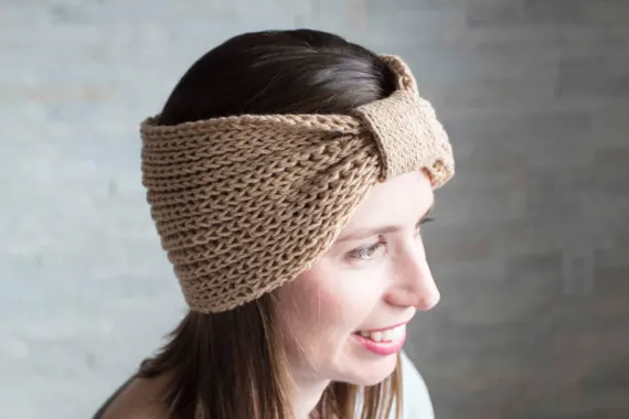Knitted headband and cowl pattern in one.