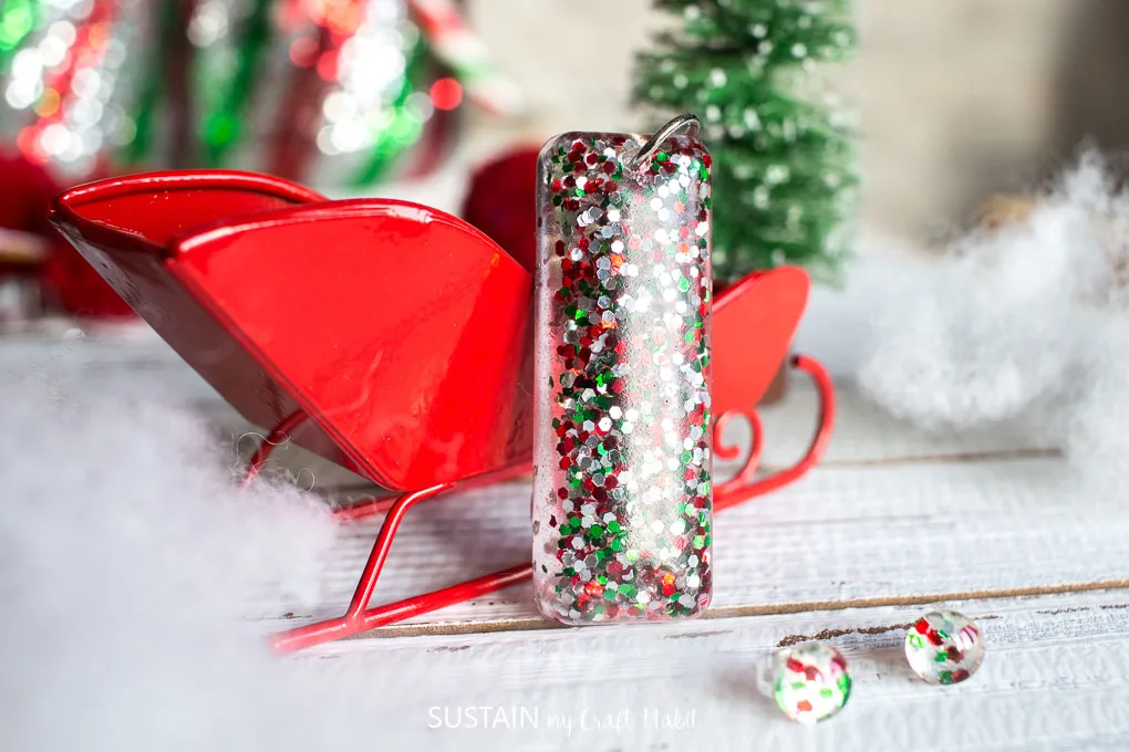 Jewelry Making Ideas: Resin Christmas Earrings – Sustain My Craft Habit