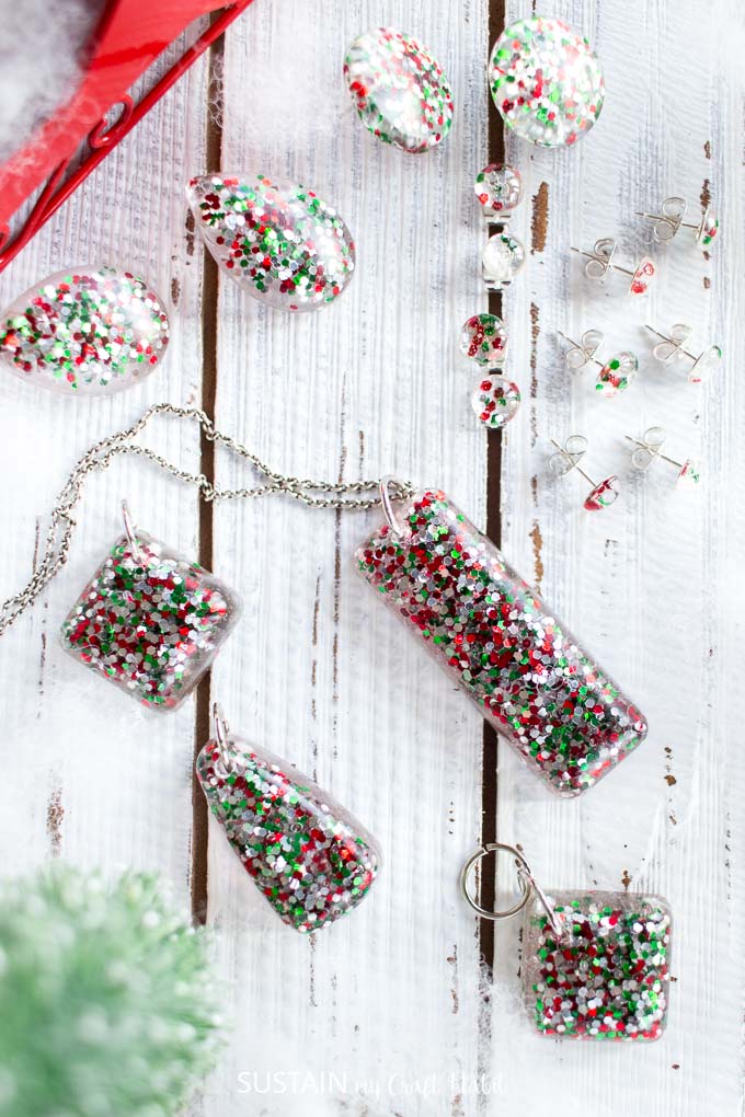 Jewelry Making Ideas: Resin Christmas Earrings – Sustain My Craft Habit