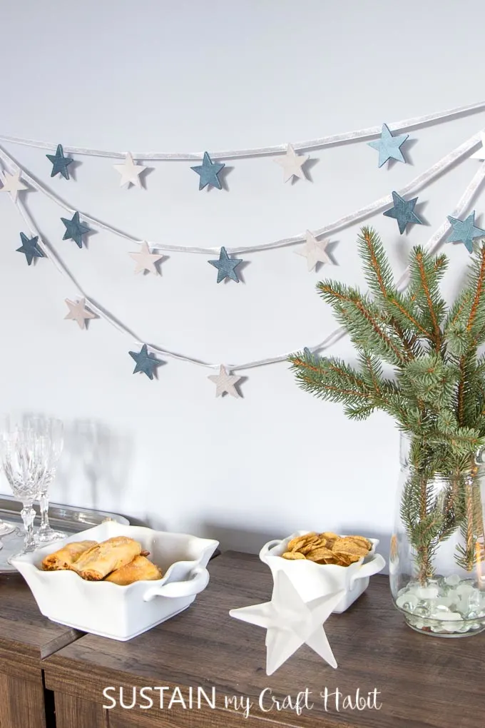 Winter decorating ideas with stars
