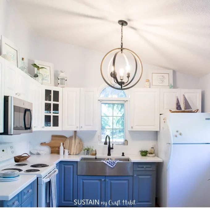 cottage kitchen