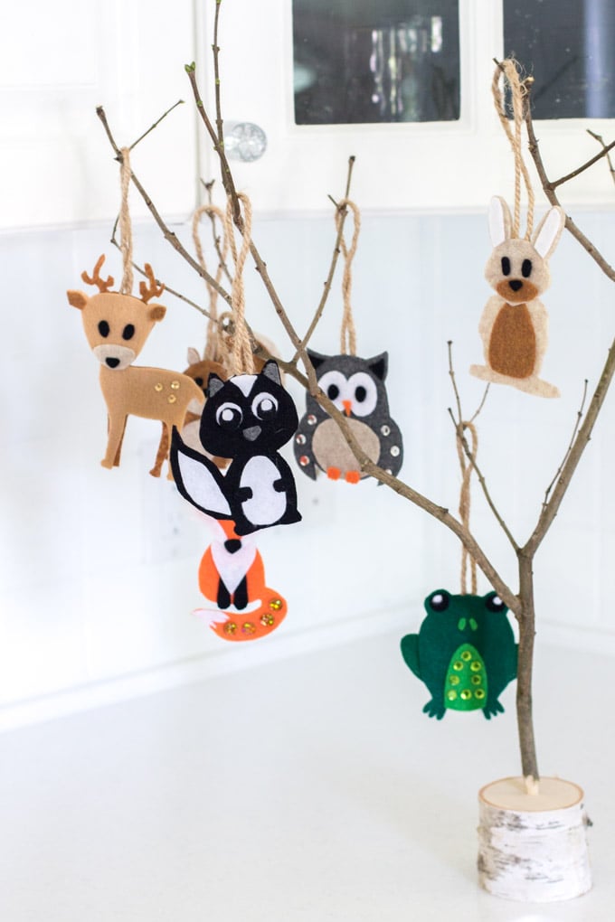 Woodland creatures store baby shower decorations