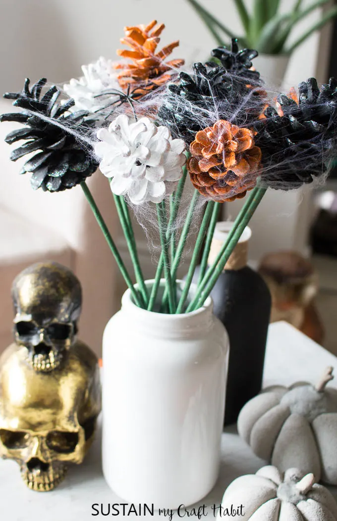 DIY Halloween Pine Cone Bouquet