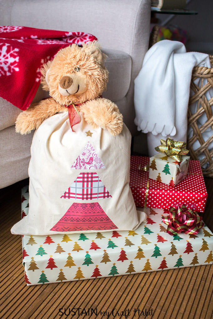 Christmas gift bag with Cricut EasyPress 2