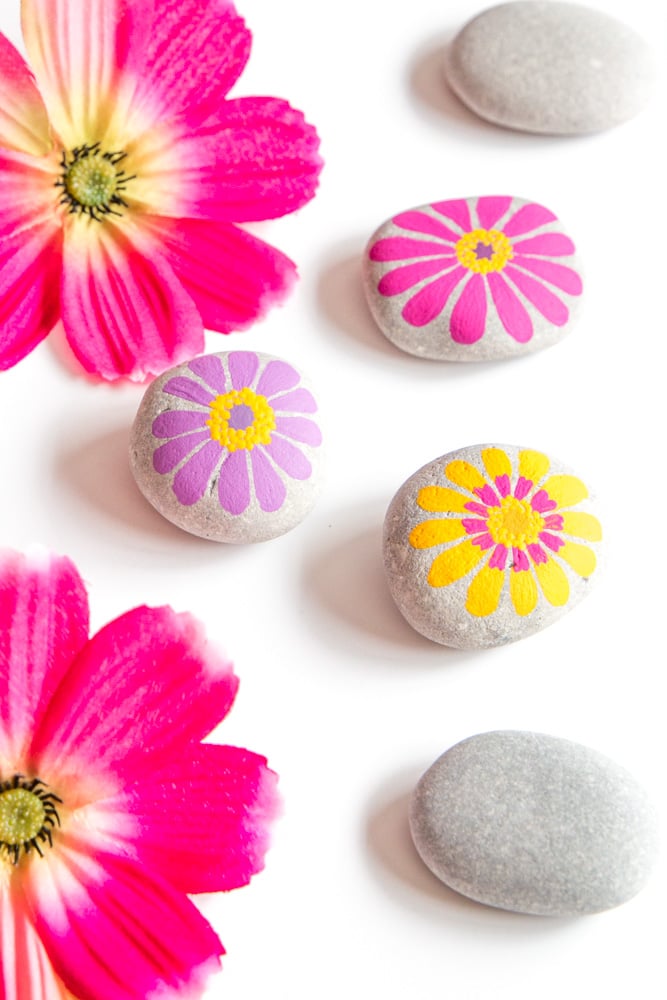 painted flower rocks