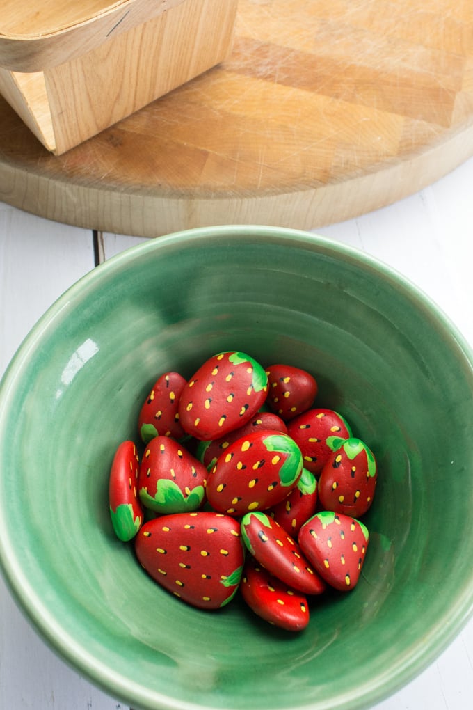 Sweet Strawberry Painted Rocks – Sustain My Craft Habit