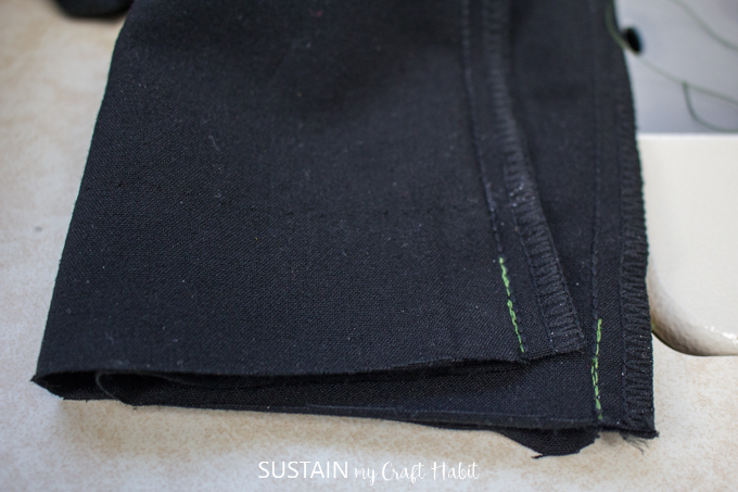 How toreinforce the side seams with back stitching.