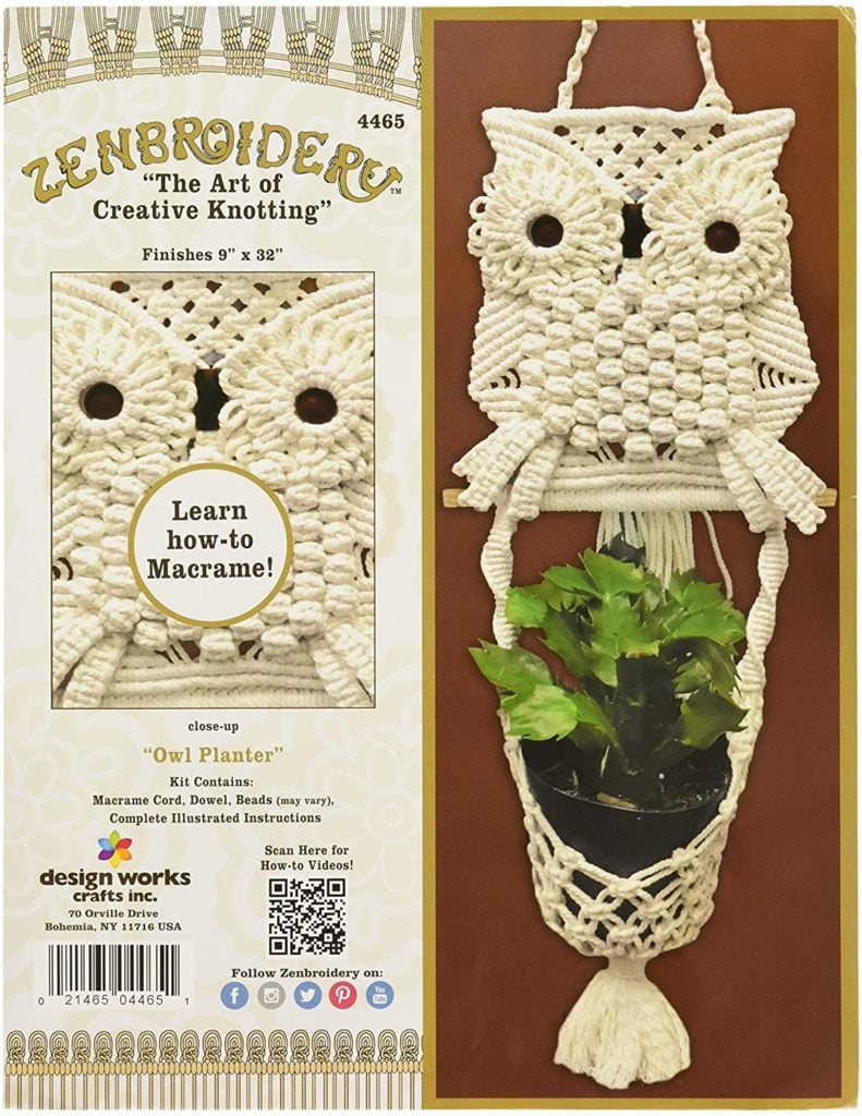 Image of the cover of the DIY macrame kit for making a plant hanger with an owl motif.