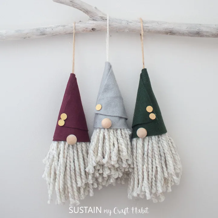 20+ Upcycled Christmas Craft Ideas! – Sustain My Craft Habit