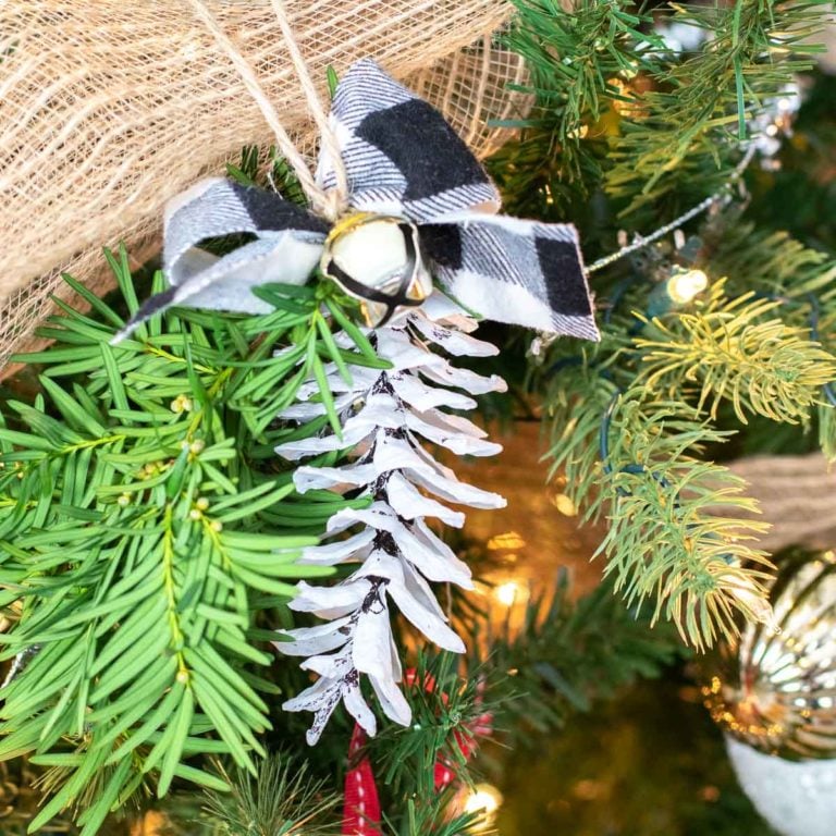 Painted Pinecone Christmas Ornaments