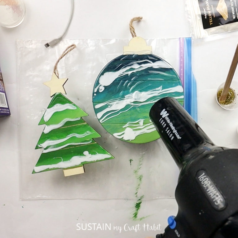 DIY Elegant PouredResin Christmas Ornaments Sustain My Craft Habit