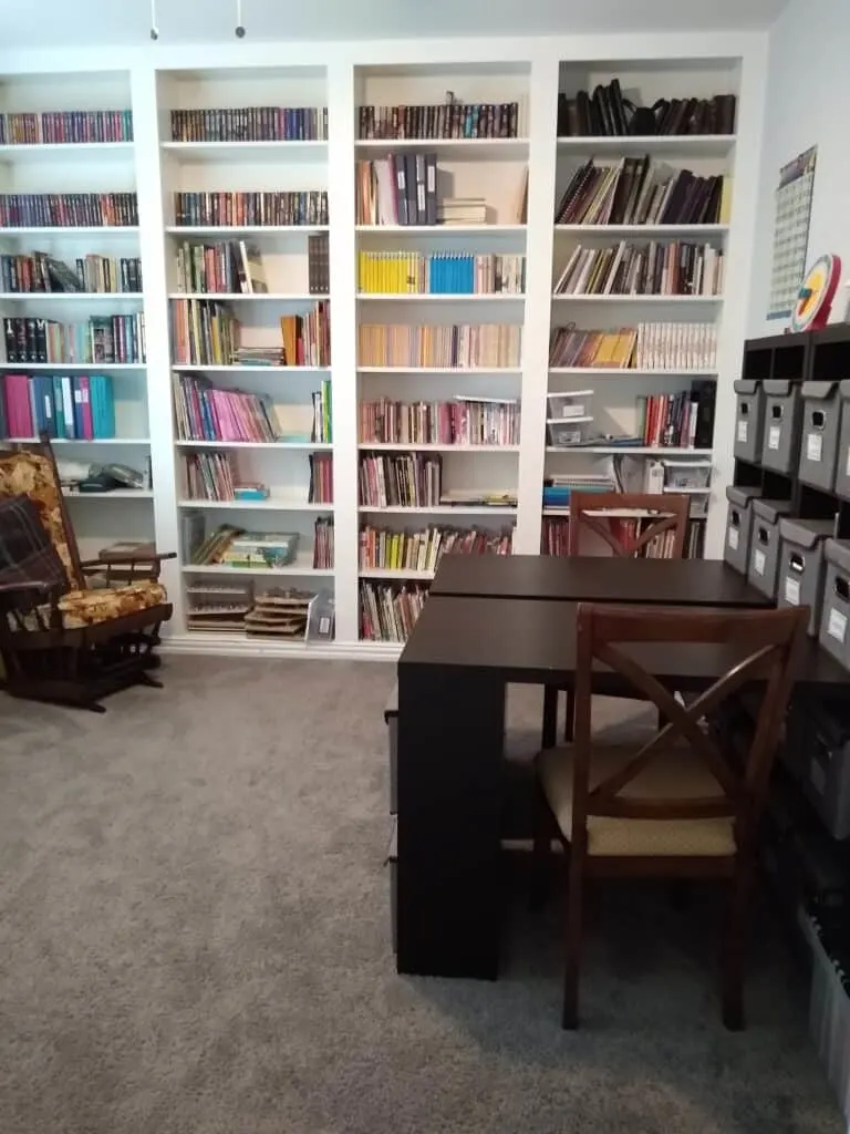 ikea hack ideas built in bookshelves.