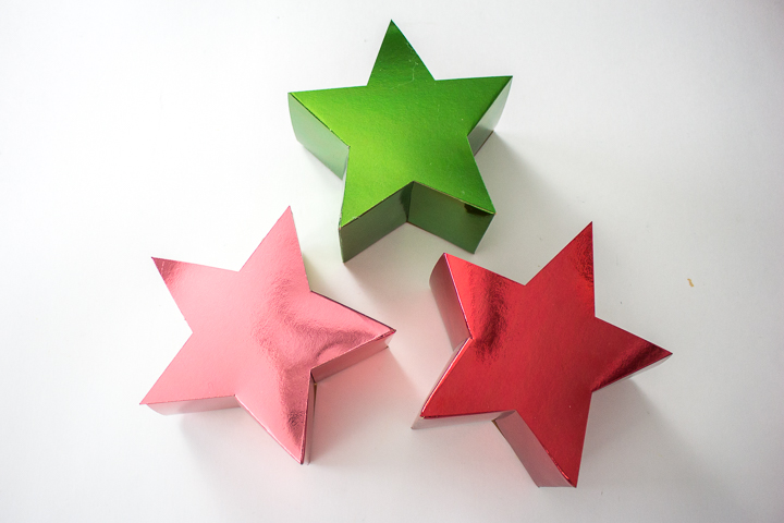 Completed 3D paper star candy boxes.