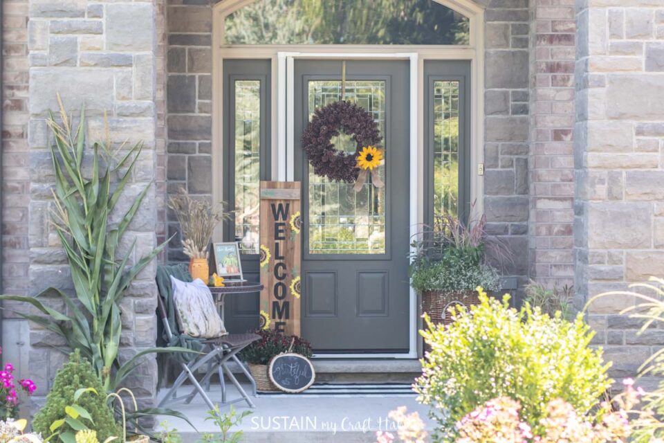 Budget Friendly Fall Porch Decor Ideas – Sustain My Craft Habit