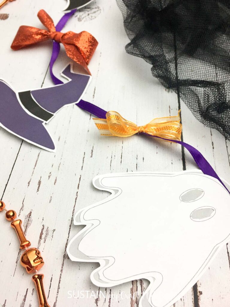DIY Halloween Paper Garland (with free printable) – Sustain My Craft Habit