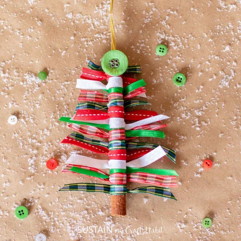 Simple Cinnamon Stick Ribbon Tree Ornaments