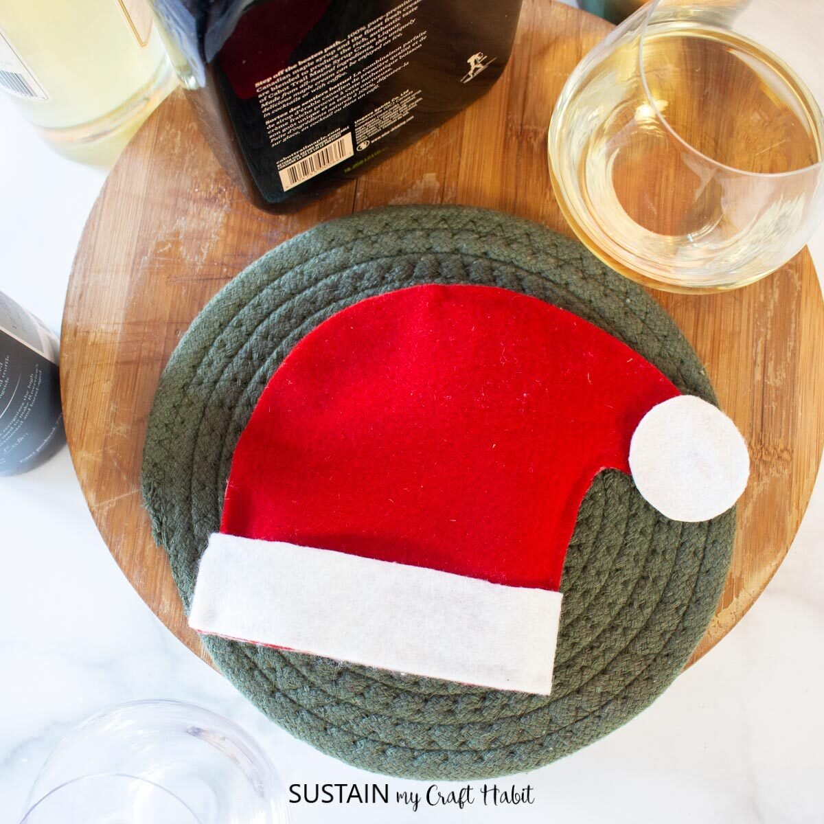 Simple Santa Hat Wine Bottle Topper