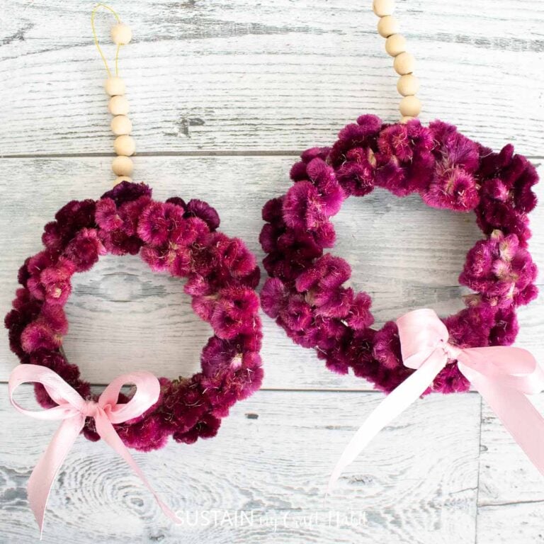 A Mini Jar Lid Wreath using Dried Flowers
