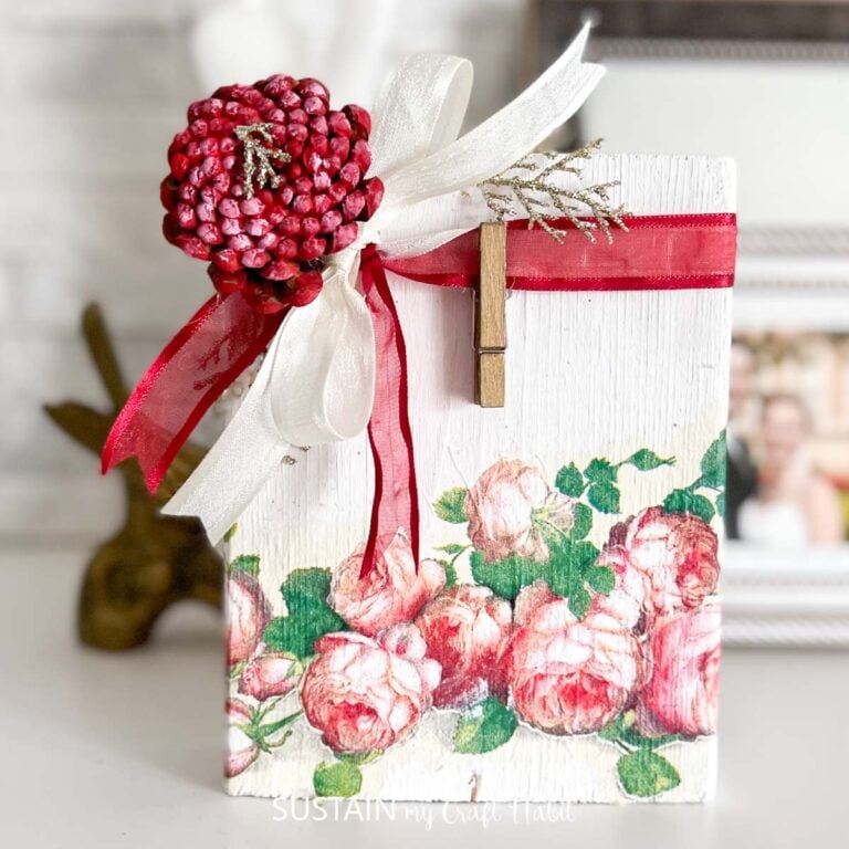 Gorgeous DIY Scrap Wood Photo Display Idea
