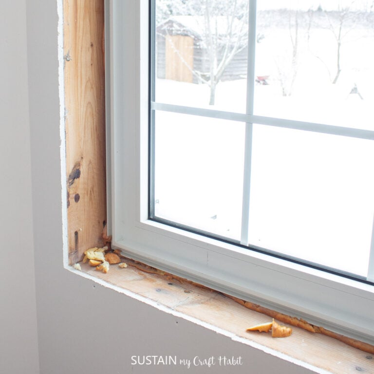 How to Trim Interior Windows