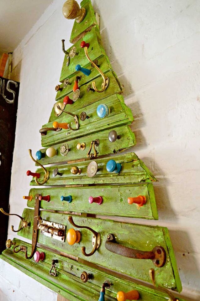 29 Wonderful Wooden Christmas Tree Crafts Sustain My Craft Habit