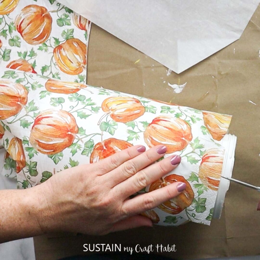 How to Decoupage with Napkins without Wrinkles