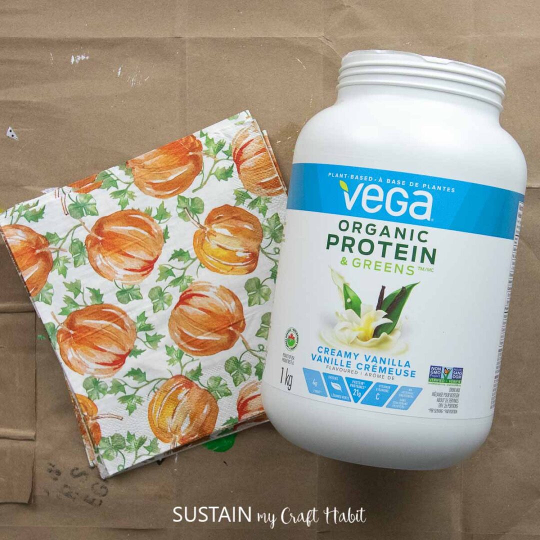 How to Decoupage with Napkins without Wrinkles