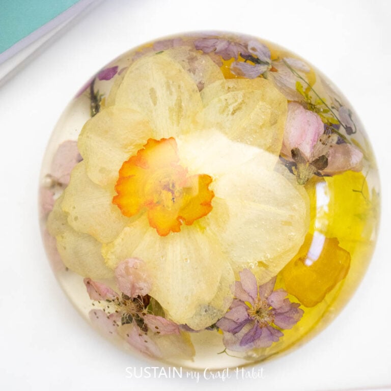 DIY Daffodil Resin Paperweight