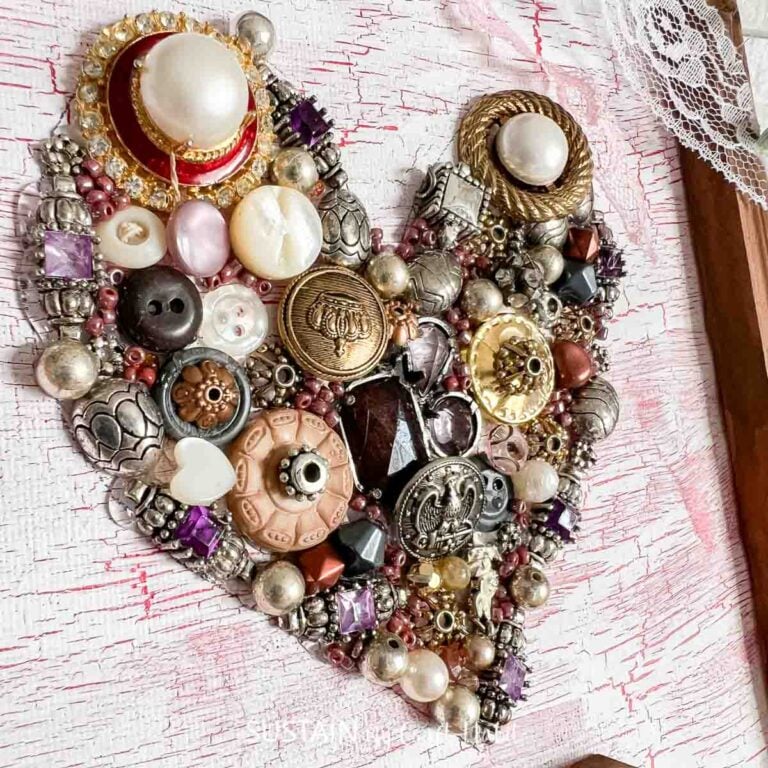 Valentine’s Vintage Button Craft Idea