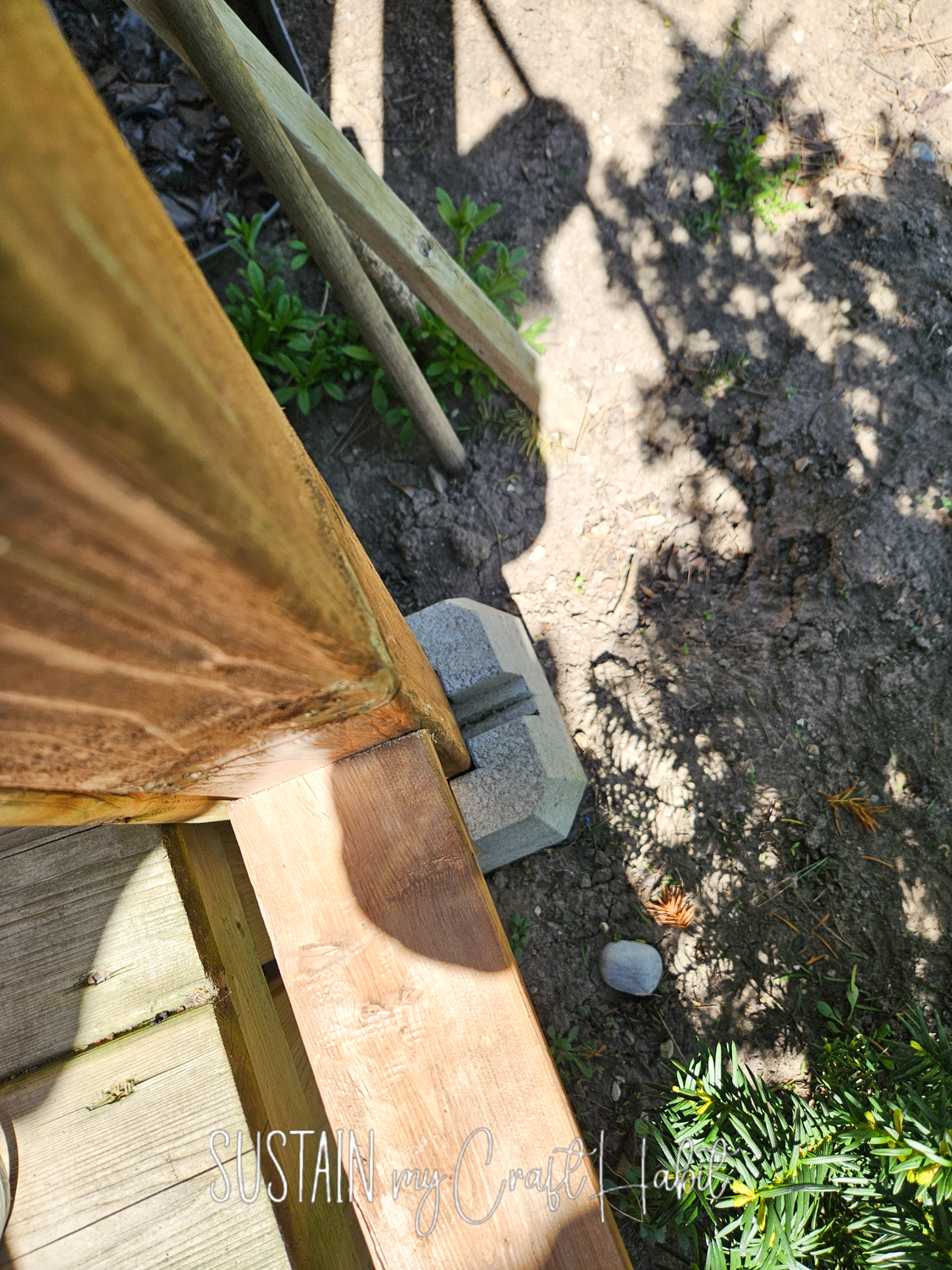 Positioning wood into blocks.
